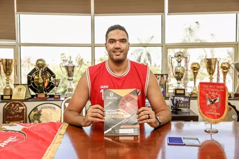 أثناء مباراة المنتخب.. الأهلي يعلن التعاقد مع أبو العلا مجانًا